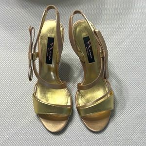 Gold formal high heels shoes